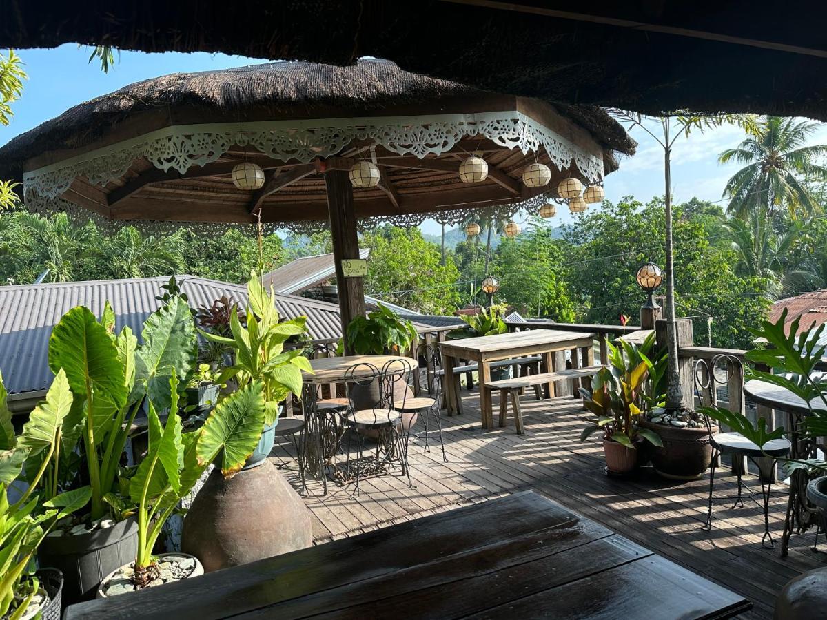 Mount Pinatubo Base Camp At Casa Hermogina Hotel Santa Juliana Kültér fotó